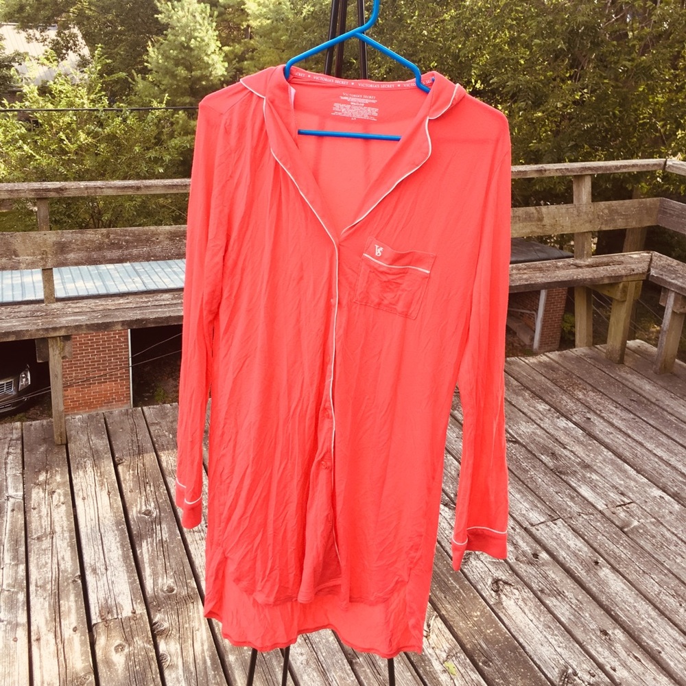 Victoria’s Secret House Coat (Size S)